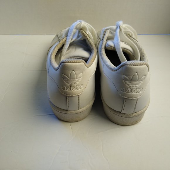 Adidas superstar white leather low top US size 4 ART B23641 - Picture 4 of 10